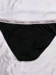Calvin Klein  Bra Set