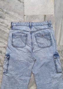 H&amp;M Acid Wash Cargo Jeans