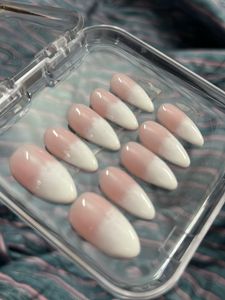 Pink &amp; White Press-On Nails