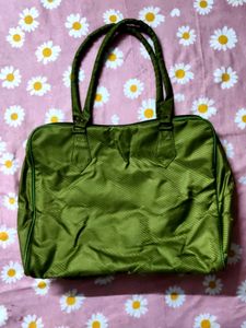 Green Shoulderbag