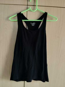 Black Tank Top- CLEARANCE SELL 🥳🥳🥳🥳