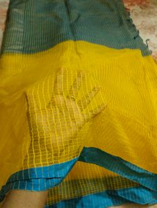 Elegant Saree 💛⚡