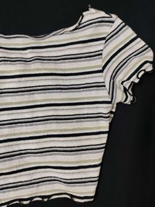 KOREAN SHRUG TOP