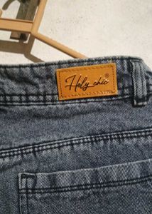 Blackish Grey Straight Fit Jeans