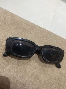 Ray-Ban Black Sunglasses