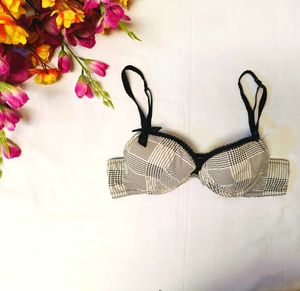 🇳🇿💫💗 Plaid Bra with Black Trim