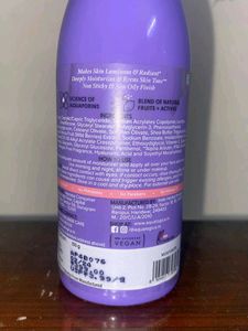 Aqualogica Oil-Free Moisturizer