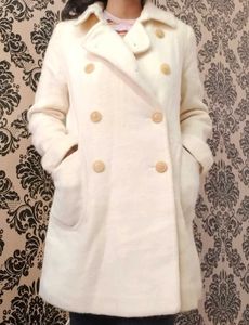 Cream Wool Overcoat: Classic and Versatile