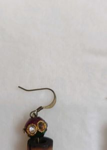 AUTHENTIC AND FUNKY JEWELLERY SET
