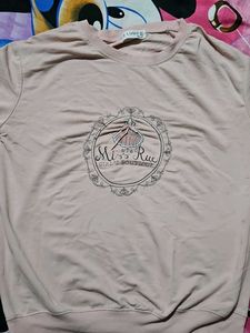 Miss Rue Boutique Pullover
