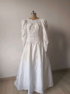 Vintage Lace Wedding Dress