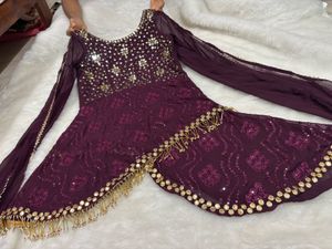 Pakistani Lehnga/ Croptop