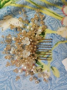 Hair Accessories with a beautiful sling bag