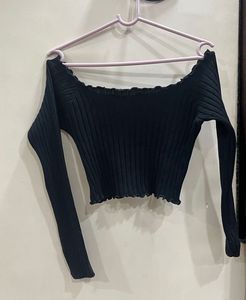 Black Off-Shoulder Long Sleeve Top