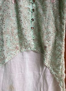 Embroidered georgette kurta