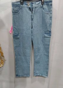 LIKE NEW DENIM CARGO PANT