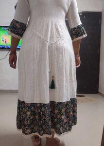 White Chiken Kari Anarkali Kurti