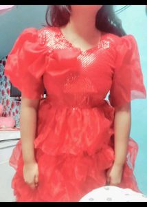 RED TUELLE FAIRYTALE DRESS ✨♥️