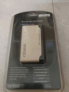 Brand New Card Reader-Croma