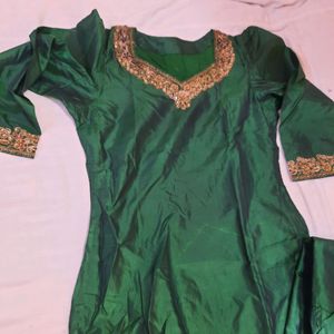 Silk Suit Zardosi On Suit  Preloved Suit Fresh Condition Some Zari Is Gone Black