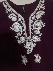Short Chikankari Kurti