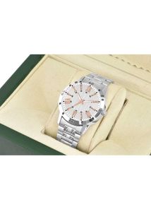 Stylish Silver &amp; Rose Gold Men&#39;s Watch