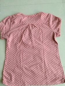 Peach Top Size: Medium