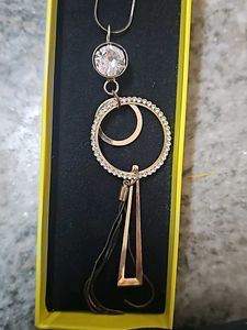 Gold Circle Tassel Necklace