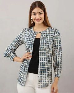 Stylish Checked Shrug