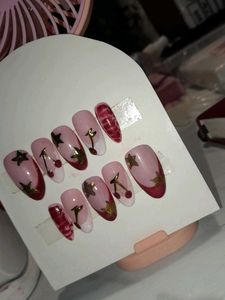 Press-on Nail Set