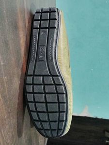 Clarks Olive Loafers