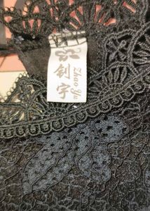 🖤 Pre-loved Black Lace Top 🖤