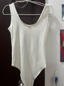 NWOT H&amp;M White bodysuit