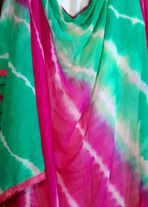 Chugadi Dupatta