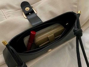 Chic Black Buckle Y2K Shoulder Bag