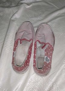 Casual Unisex Shoe