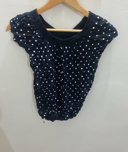 black &amp; white dots top