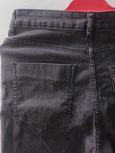 Charcoal Black Bootcut Zudio Jeans