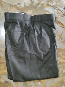 Gray Men&#39;s Suit
