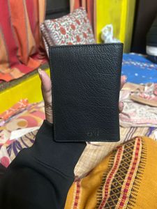 Eske Black Leather Wallet