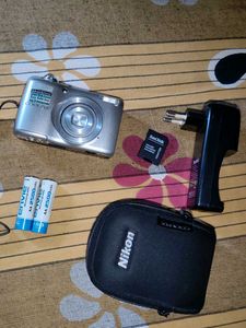 Nikon Coolpix L26
