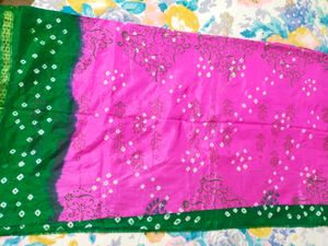 Pink &amp; Green Bandhani Dupatta