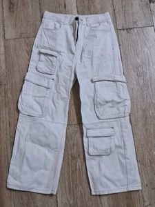 Y & F By Lifestyle Cream Cargo