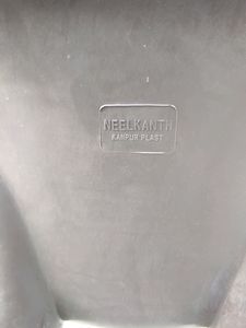Regular Chair