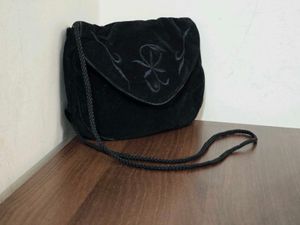 Vintage Velvet Sling Bag With Embroidery