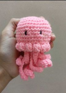 Crochet Octopus Keychain 🦑