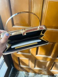 New Clutch With Sling