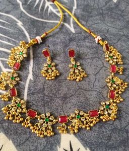 Necklace With Ear Rings