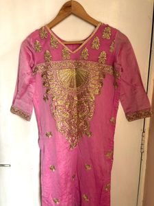 Beautiful Pakistani Kurti