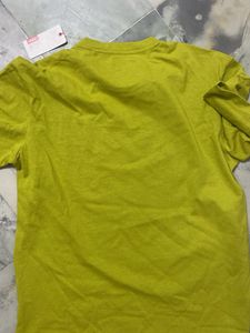 L vans tshirt